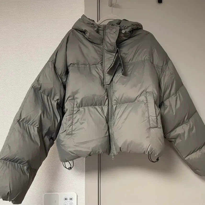 [BUNJANG] ABF.Z Short Down Jacket (Size F) / ABF.Z 오리털 숏패딩 F사이즈(2025구입 새제품)
