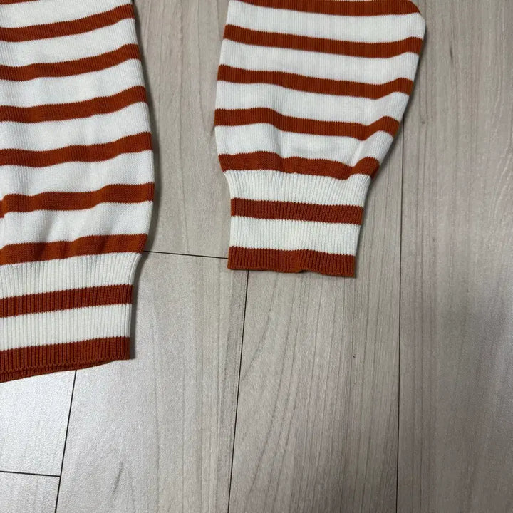 [BUNJANG] Maison Kitsune Striped Knit 002 / 메종키츠네 스트라이프 니트(002)