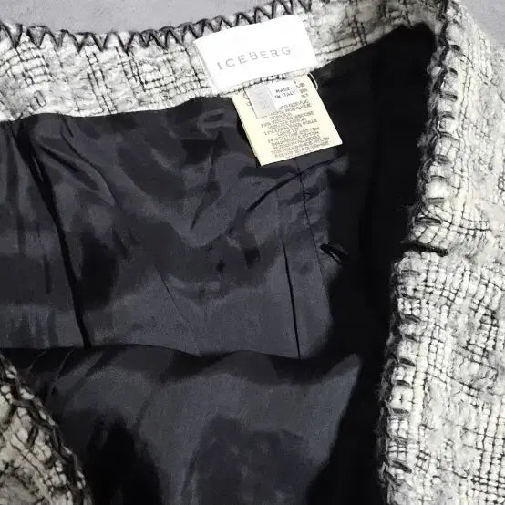 [BUNJANG] Iceberg Tweed Midi Skirt / 아이스버그 트위드 미디 스커트