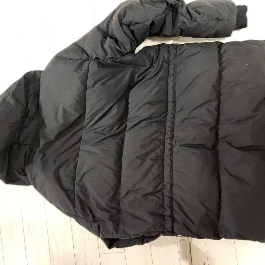 [BUNJANG] Calvin Klein Black Padded Jacket 105 / [최최종가][크린토피아 세탁완료]캘빈클라인 ck 블랙 패딩 점퍼 105호