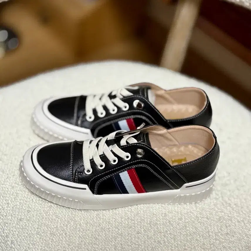 [BUNJANG] Henly Main Leather Sneakers / 헨리메인 소가죽 스니커즈 245 (새상품)