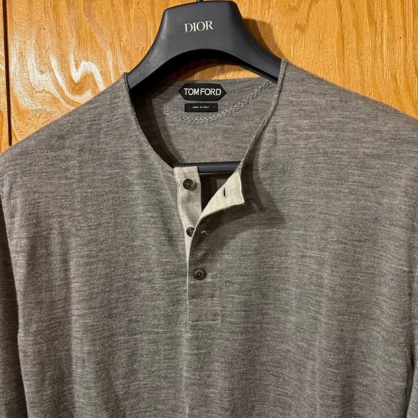 [BUNJANG] Tom Ford Cashmere 100% Henley Knit Shirt / 톰포드 캐시미어 100% 헨리넥 니트 셔츠 판매 합니다.
