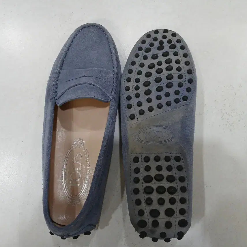 [BUNJANG] Tod's Suede Loafers Blue - Size 35 / 토즈 스웨이드 로퍼 블루35
