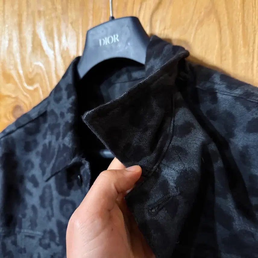 [BUNJANG] Tom Ford Leopard Print Trucker Jacket / 톰포드 레오파드 트러커 자켓 판매 합니다.