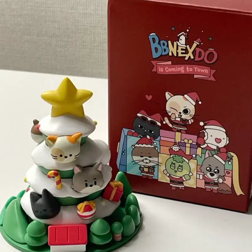 쁘넥도 홀리데이 히든 피규어  트리