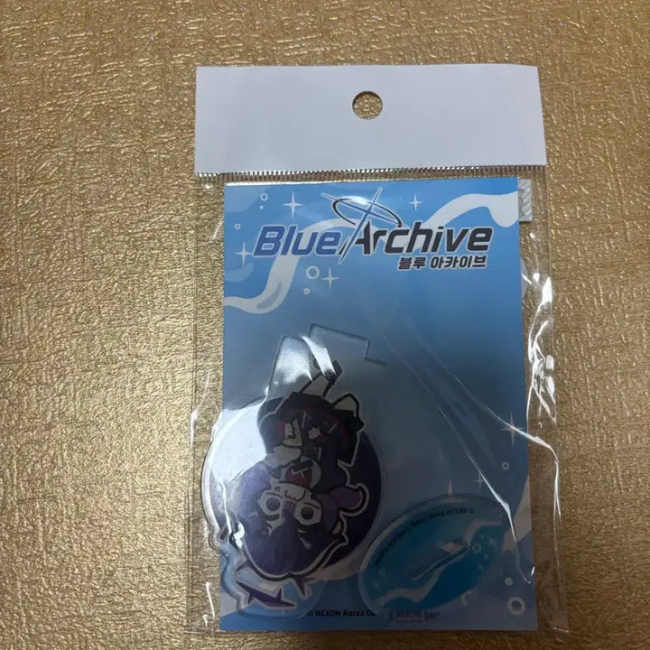 [BUNJANG] Blue Archive Aniplex Acrylic Stand Bundle Set / 블루아카이브 애니플러스 아크릴 스탠드 3개, 스티커 1개 일괄 판매합니다