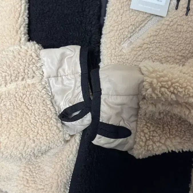 [BUNJANG] Unaffected Fleece Jacket M / 언어펙티드 플리스 자켓 M 팝니다.