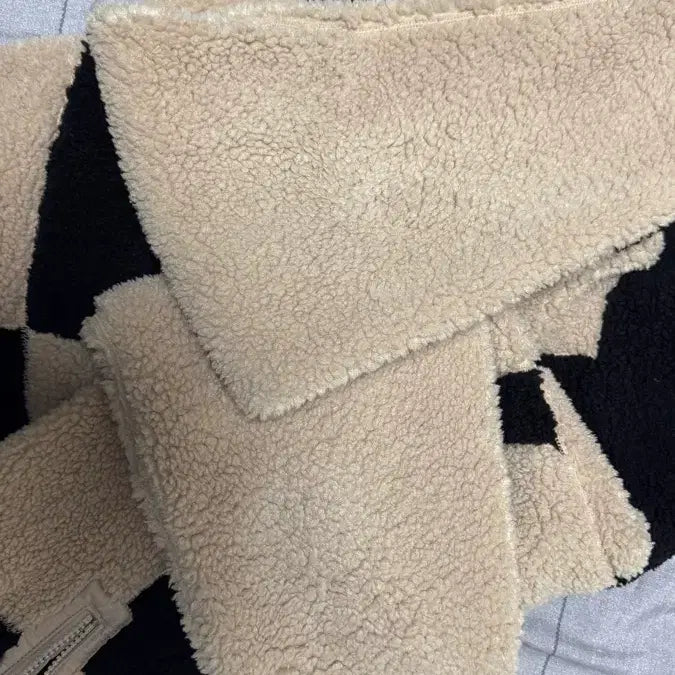 [BUNJANG] Unaffected Fleece Jacket M / 언어펙티드 플리스 자켓 M 팝니다.