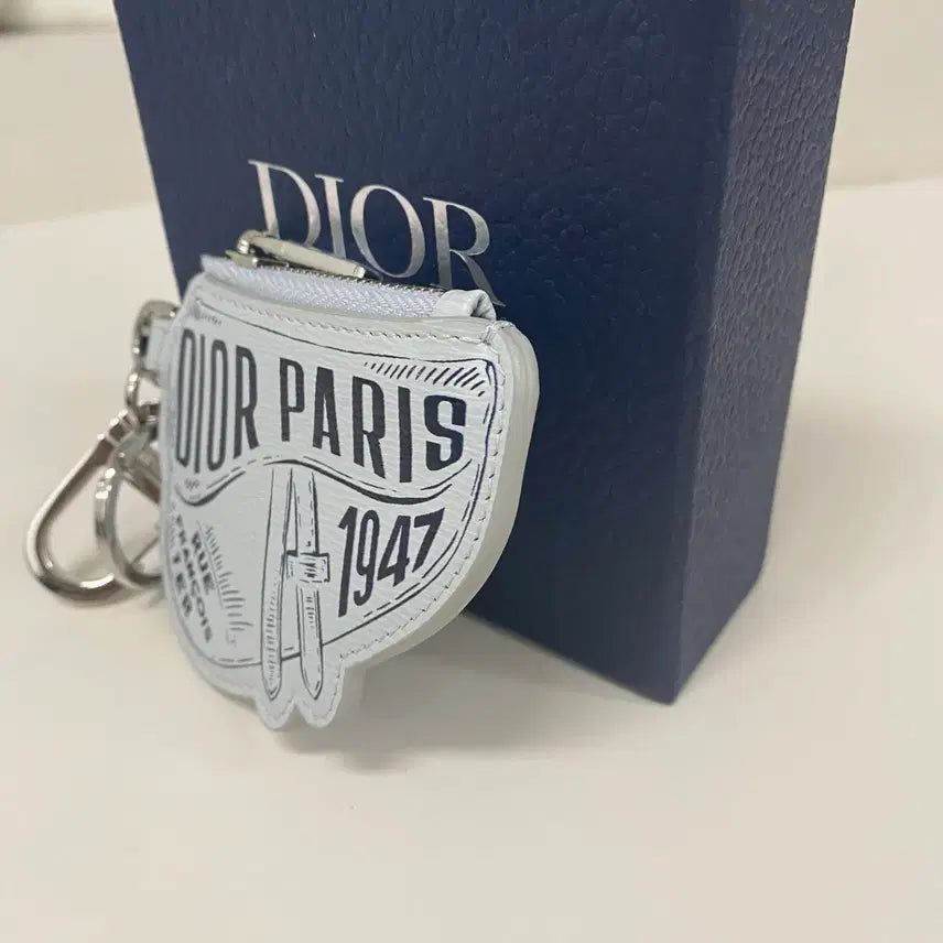 [BUNJANG] Dior PARIS 1947 Keyring / [새상품급]디올 PARIS 1947키링