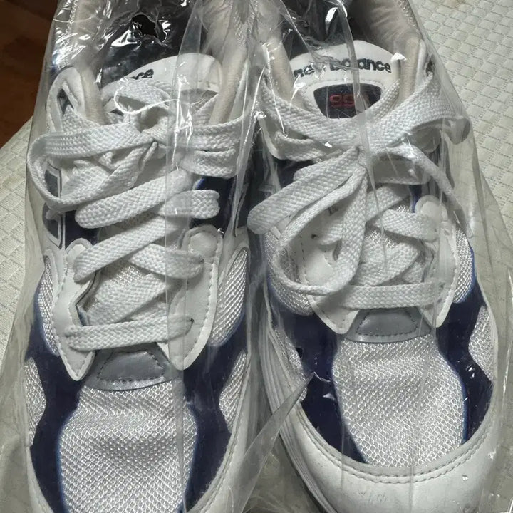 [BUNJANG] New Balance M992EC Sneakers / 뉴발란스 M992EC