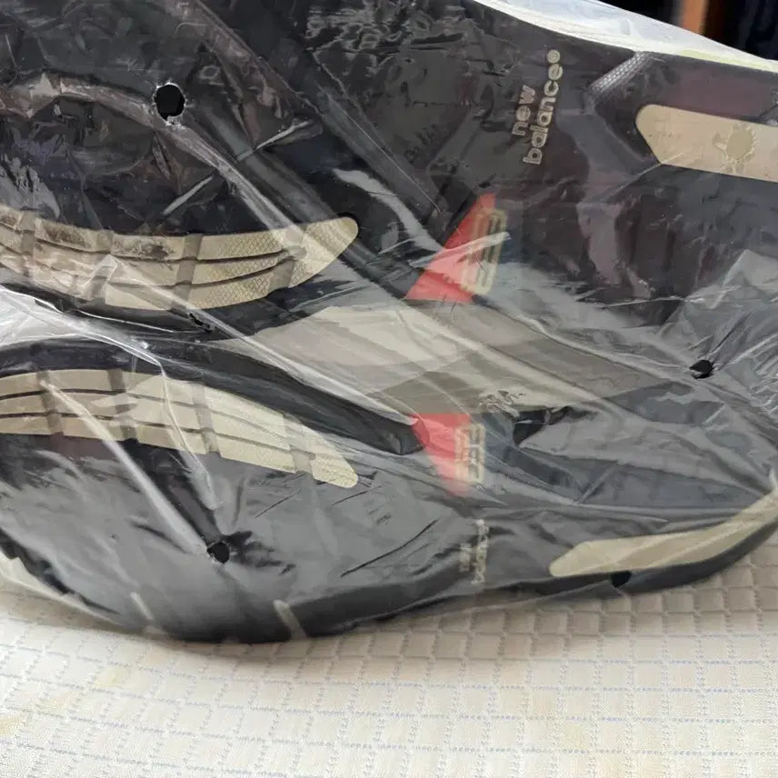 [BUNJANG] New Balance M992EC Sneakers / 뉴발란스 M992EC