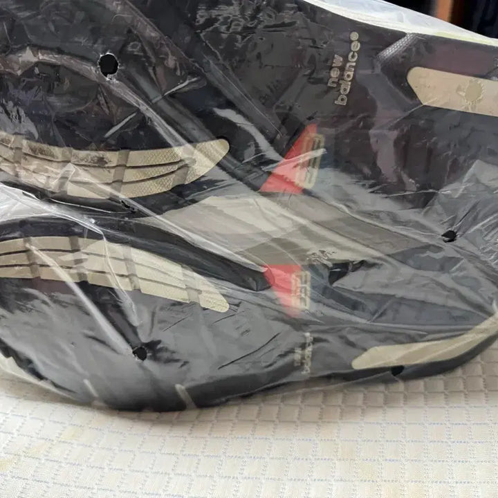 [BUNJANG] New Balance M992EC Sneakers / 뉴발란스 M992EC