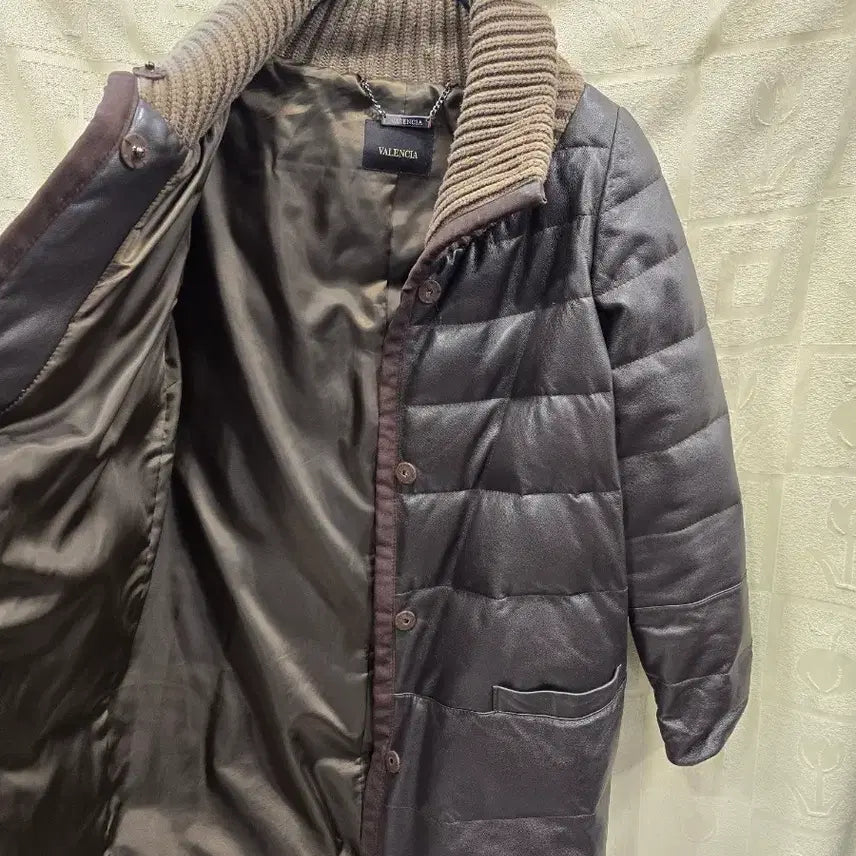 [BUNJANG] VALENCIA Leather Long Padded Jacket (Size S) / 발렌시아 VALENCIA 양가죽 롱 패딩 55(S)