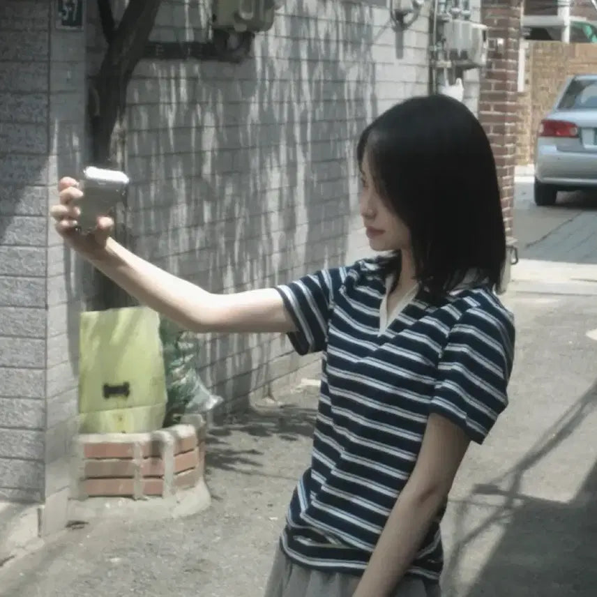 [BUNJANG] Avely Striped Short Sleeve T-shirt / 에이블리 스트라이프 숏 슬리브 티셔츠