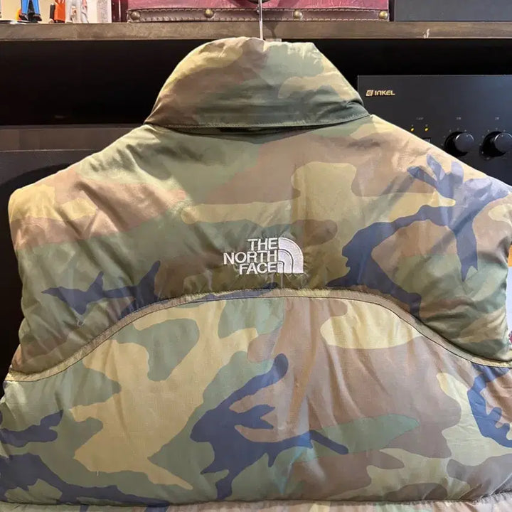 [BUNJANG] North Face Nuptse Camo Vest / 노스페이스 눕시 센터로고 카모 베스트
