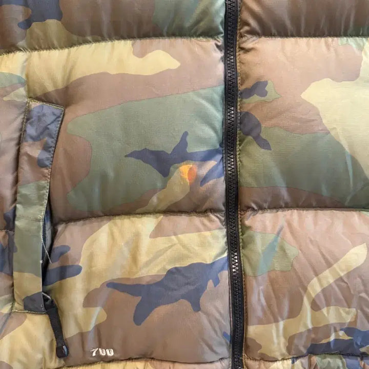 [BUNJANG] North Face Nuptse Camo Vest / 노스페이스 눕시 센터로고 카모 베스트