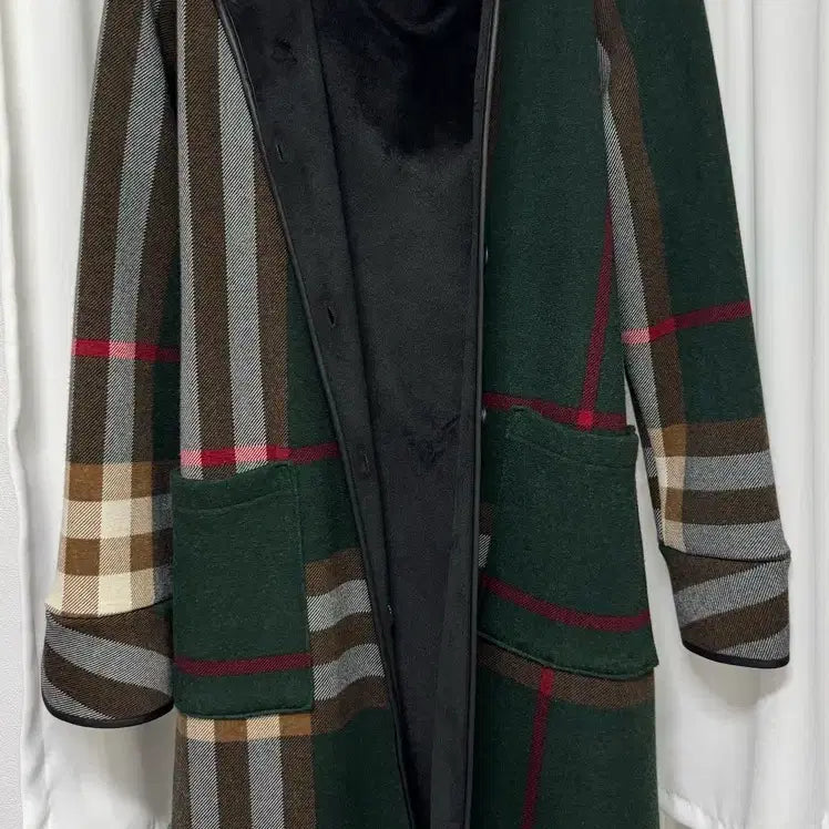 [BUNJANG] Unisex Check Pattern Hooded Long Coat / 체크패턴 후드 롱 코트