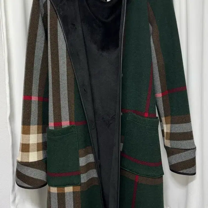 [BUNJANG] Unisex Check Pattern Hooded Long Coat / 체크패턴 후드 롱 코트