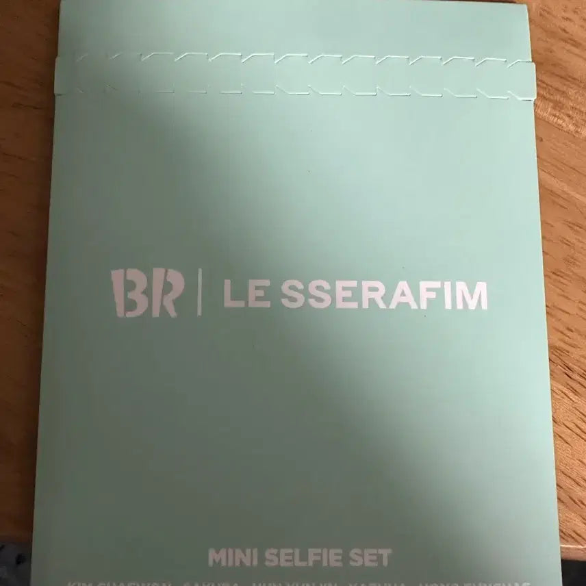 베라 x 르세라핌 셀피 set 미개봉