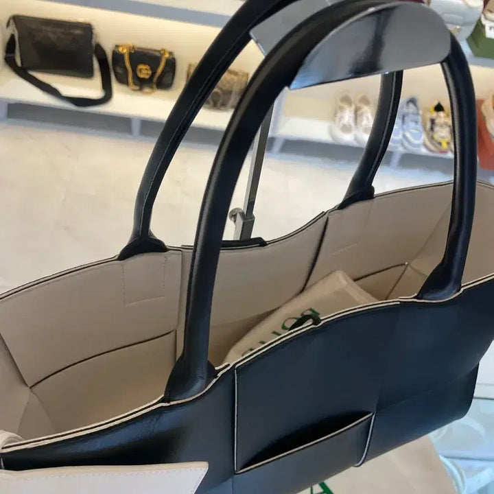 [BUNJANG] Bottega Veneta Arco Medium Bag / [정품] 보테가베네타 아르코 미디움 백