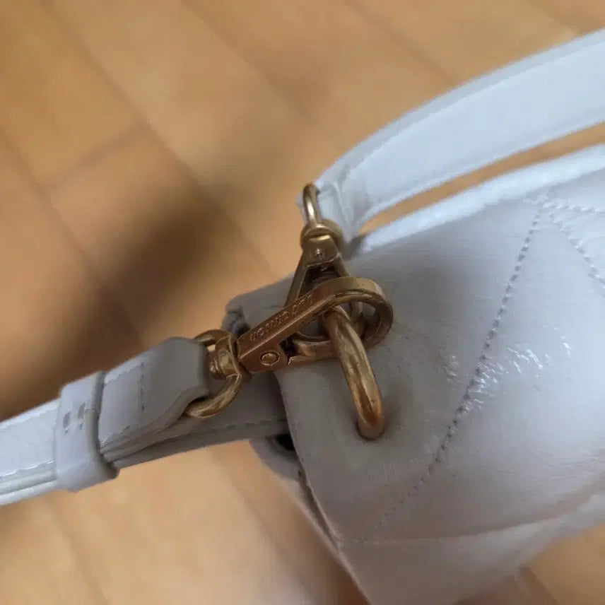 [BUNJANG] Joy Gryson Margo Glam Shoulder Bag (Cream White) / [조이그라이슨] 마고 글램 숄더백(문화이트)