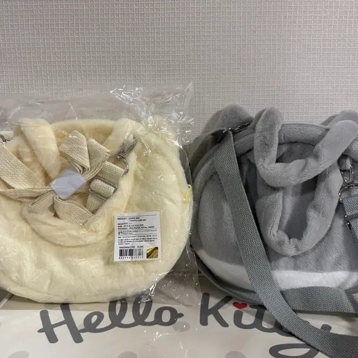 샤이니 태민 꿍이&댕이 가방 세트 (댕이 가방만 포카 있음)