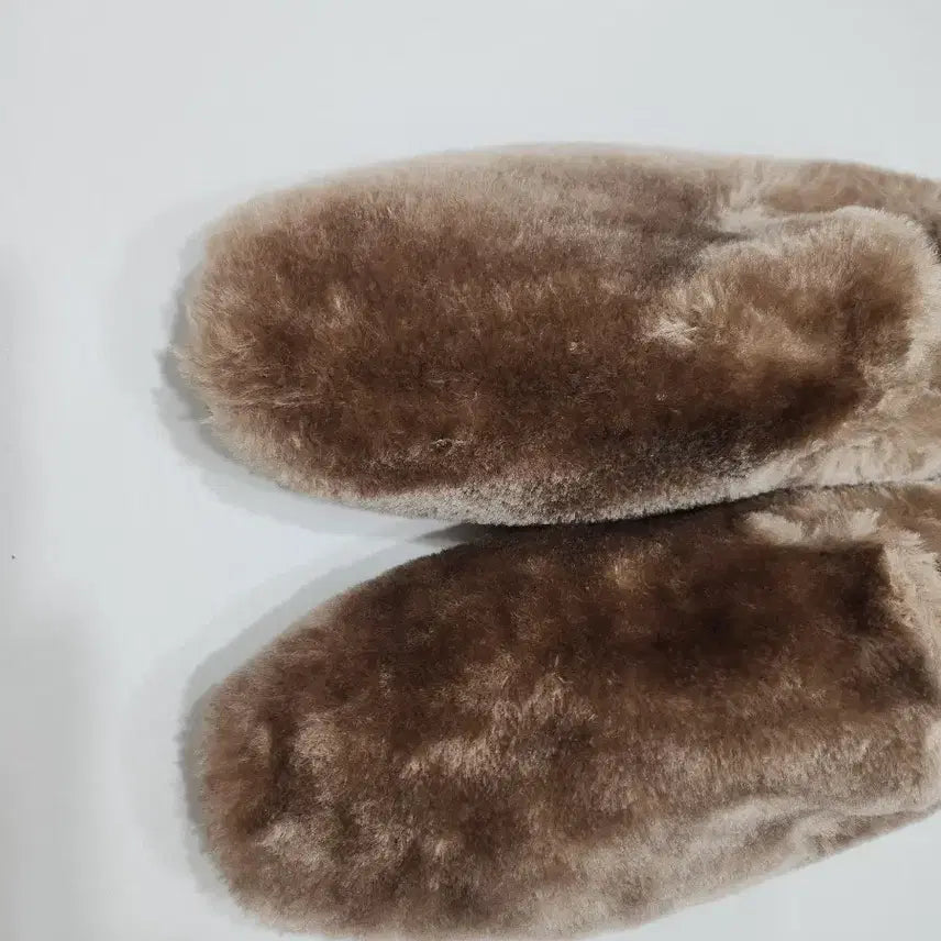[BUNJANG] Brown Fur Slipper Mules / 새것))브라운 퍼 털 슬리퍼 뮬 로퍼 225-230