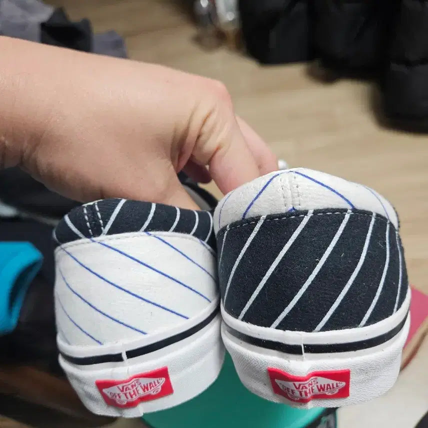 [BUNJANG] Vans Authentic Black Lettering Sneakers / 반스 어센틱 블랙 레터링 새상품