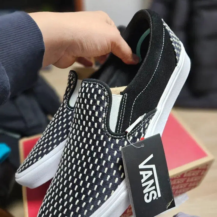 [BUNJANG] Vans Slip-On Black Dot Sneakers / 반스 슬립온 블랙 도트 새상품 검피쿠시