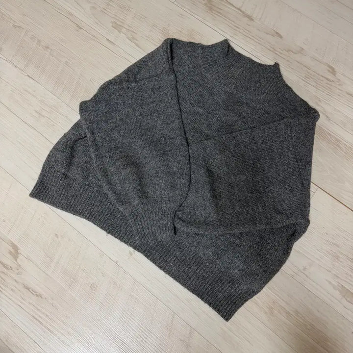 [BUNJANG] Twee Turtleneck Knit Sweater / Twee 목폴라 니트
