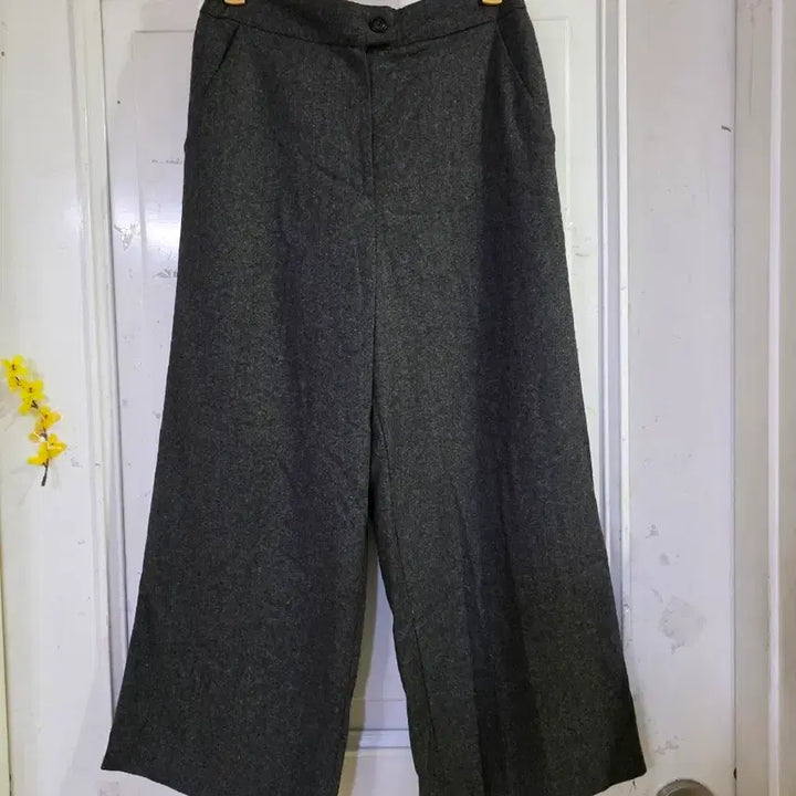 [BUNJANG] Wide Wool Slacks / 봄  무릎까지 안감있는  와이드  모직통바지   깨끗해요  28까지