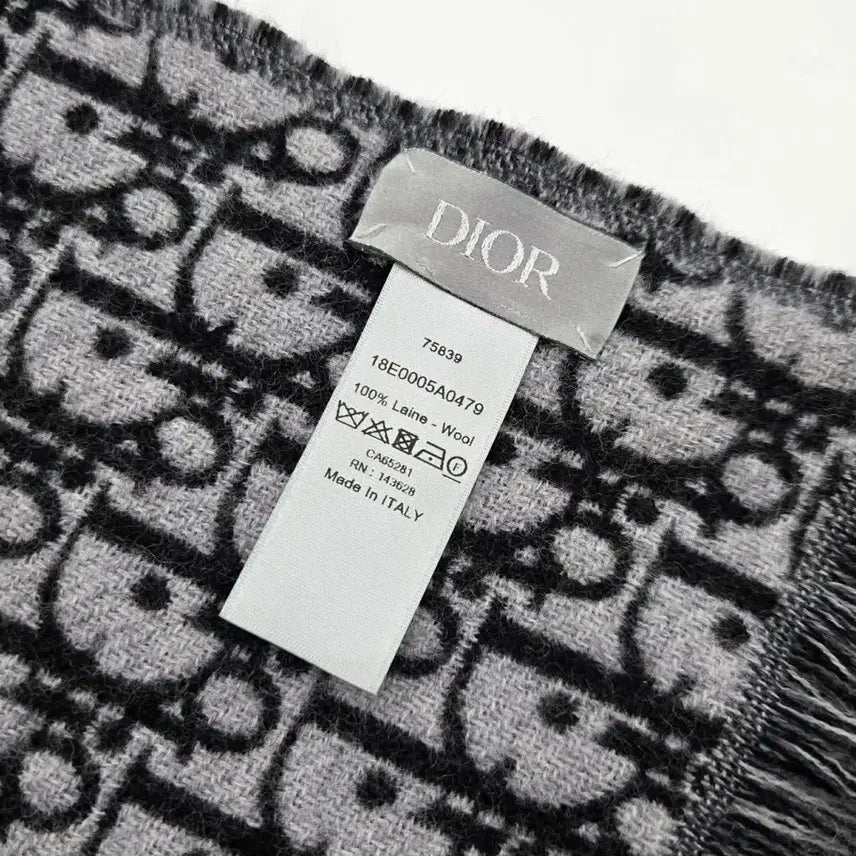 [BUNJANG] Dior Oblique Muffler / { OS } 디올 오블리크 머플러 목도리