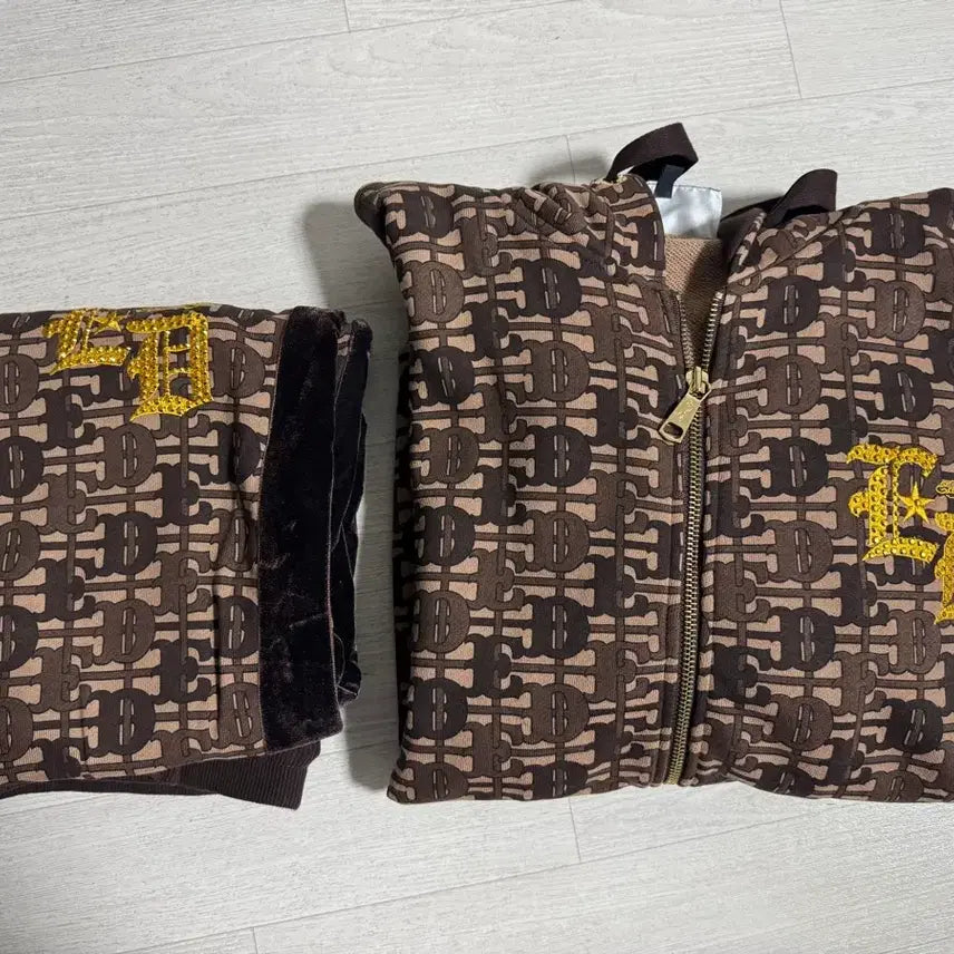 [BUNJANG] Ed Hardy Training Suit Set / Ed Hardy 에드하디 트레이닝복 세트 새상품