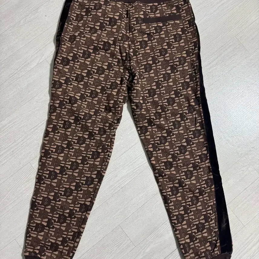[BUNJANG] Ed Hardy Training Suit Set / Ed Hardy 에드하디 트레이닝복 세트 새상품