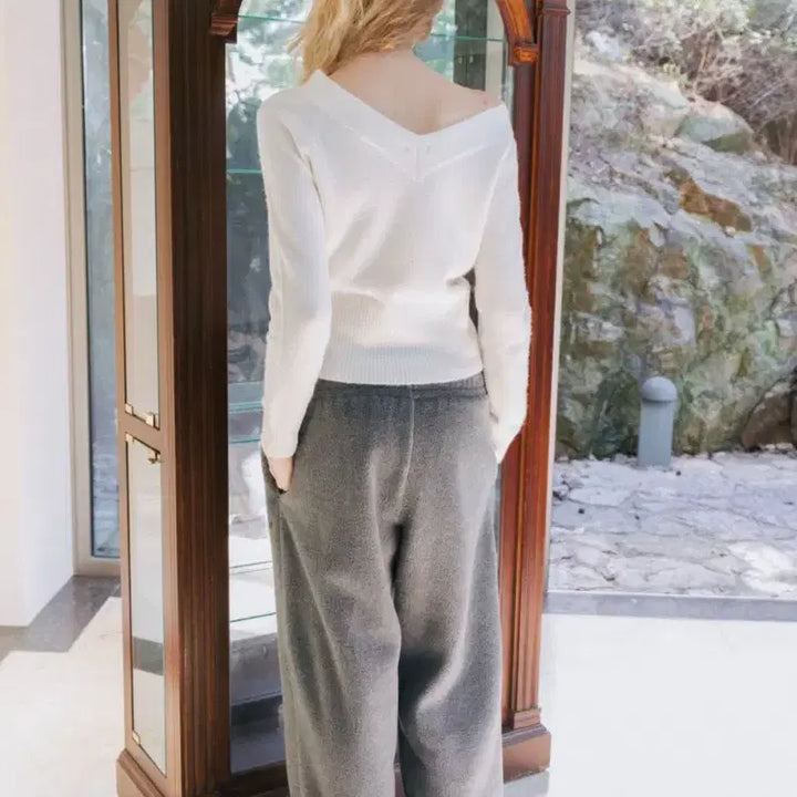 [BUNJANG] Monoha Off-shoulder Knit / 모노하 니트 Off-shoulder knit