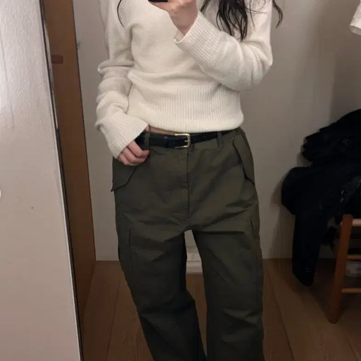 [BUNJANG] Monoha Off-shoulder Knit / 모노하 니트 Off-shoulder knit