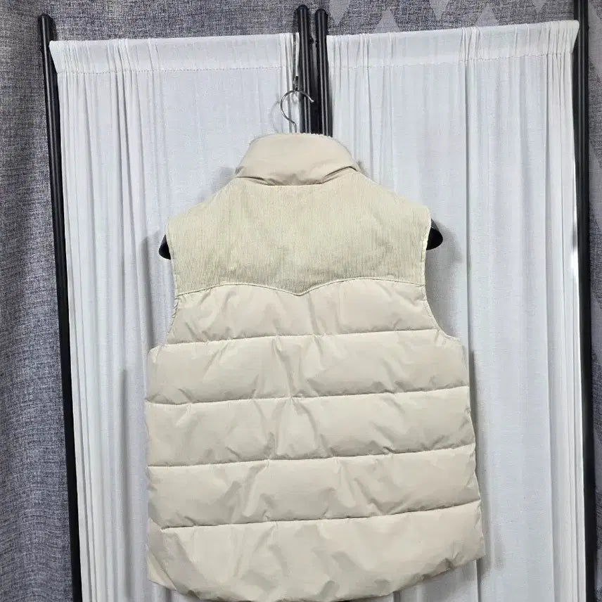 [BUNJANG] Merrell Vest (Size 100) / 머렐패딩조끼(100)