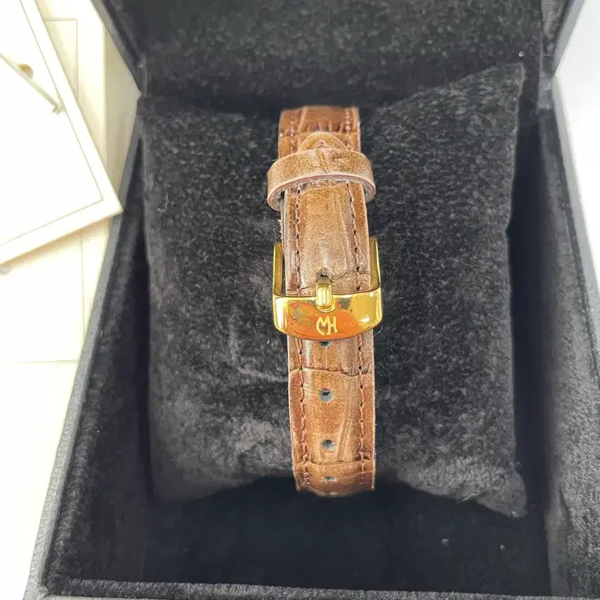 [BUNJANG] Hwa Sa Brown Watch / 호와스 브라운 시계