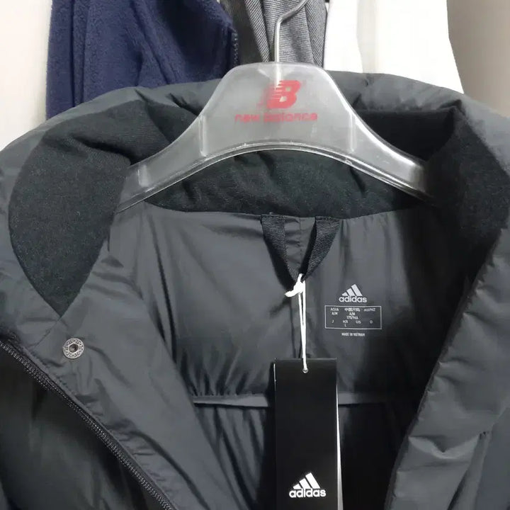 [BUNJANG] Adidas Padded Jacket (L) / 아디다스 패딩 L