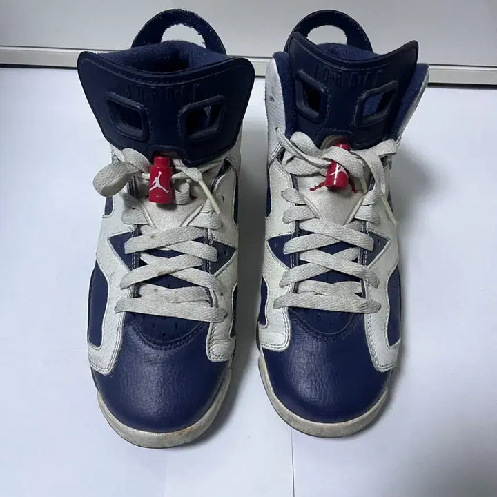 [BUNJANG] Air Jordan 6 Retro GS Sneakers / 에어조던 6 레트로 gs 5