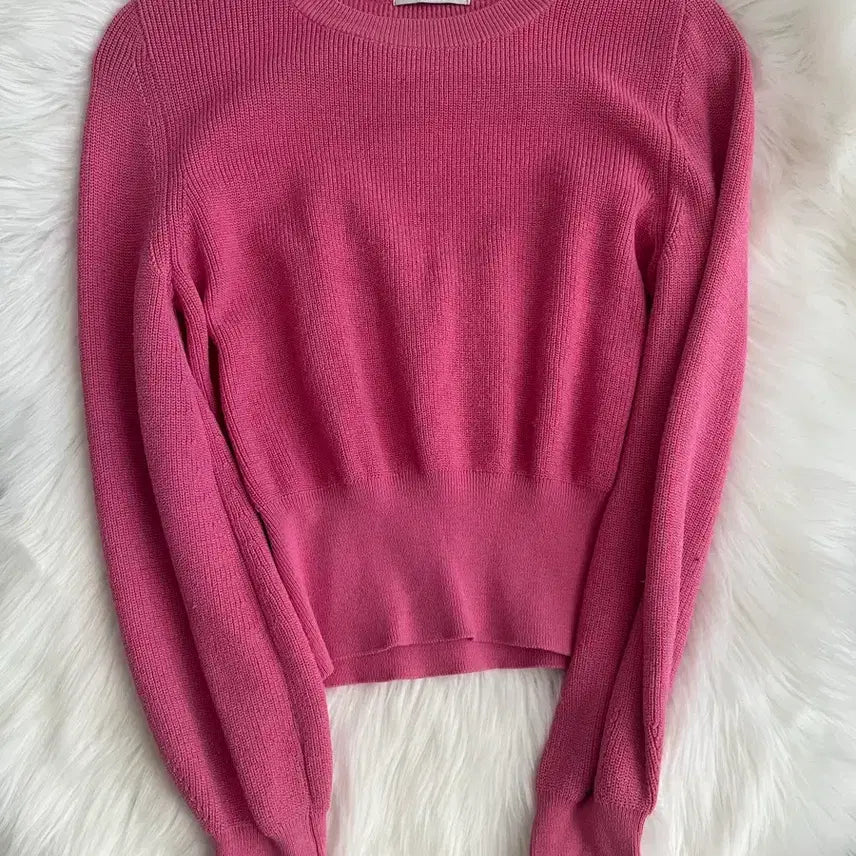 [BUNJANG] Pink Knit Poster / Poster 포스터 핑크 니트 도매택