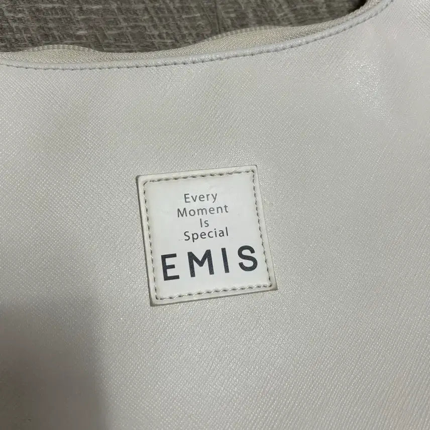 [BUNJANG] Emis New Leather Hobo Bag / 이미스 뉴 레더 호보백