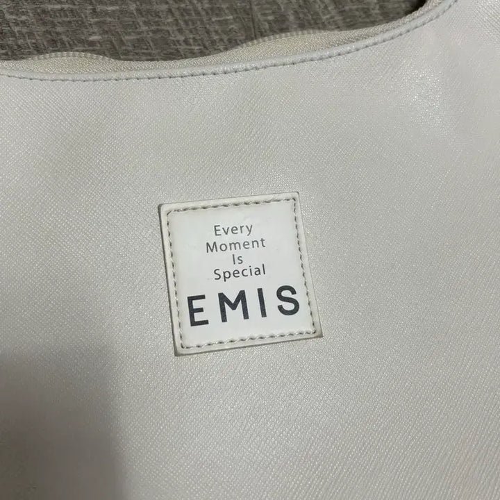 [BUNJANG] Emis New Leather Hobo Bag / 이미스 뉴 레더 호보백