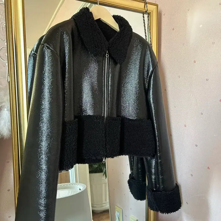 [BUNJANG] Enamel Fleece Jacket / 에나멜양털집업자켓