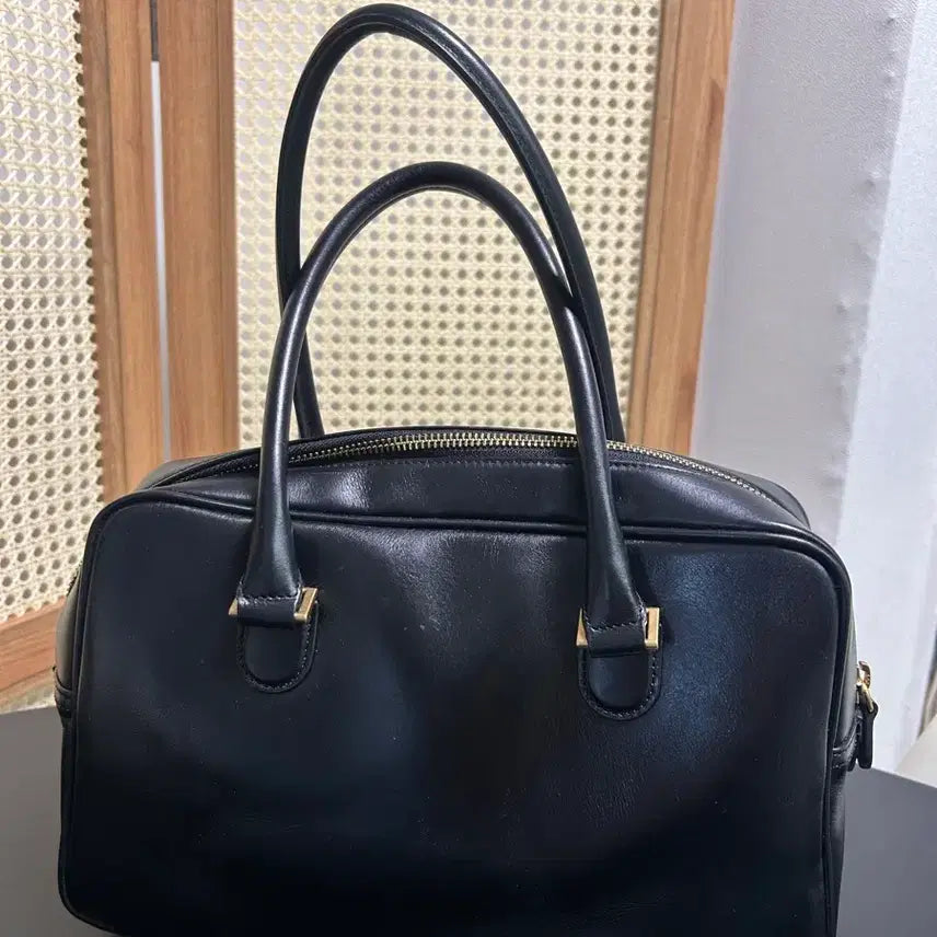 [BUNJANG] Sienne Leather Shoulder Bag / 시엔느 레더 숄더백