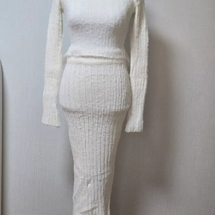 [BUNJANG] Angora Two-Piece Set Ivory Long Skirt / 앙고라 롱스커트 투피스 세트  화이트 아이보리톤