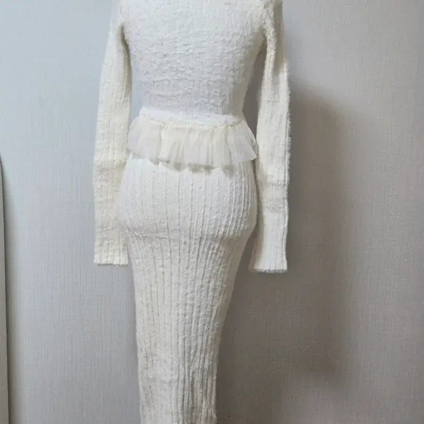 [BUNJANG] Angora Two-Piece Set Ivory Long Skirt / 앙고라 롱스커트 투피스 세트  화이트 아이보리톤