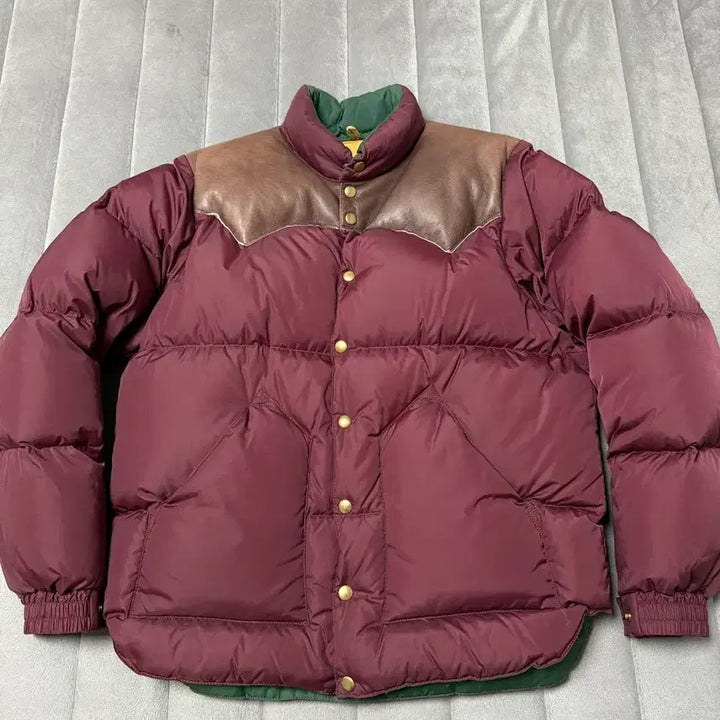 [BUNJANG] Rocky Mountain Padded Jacket (42) / 록키마운틴 패딩 (42)
