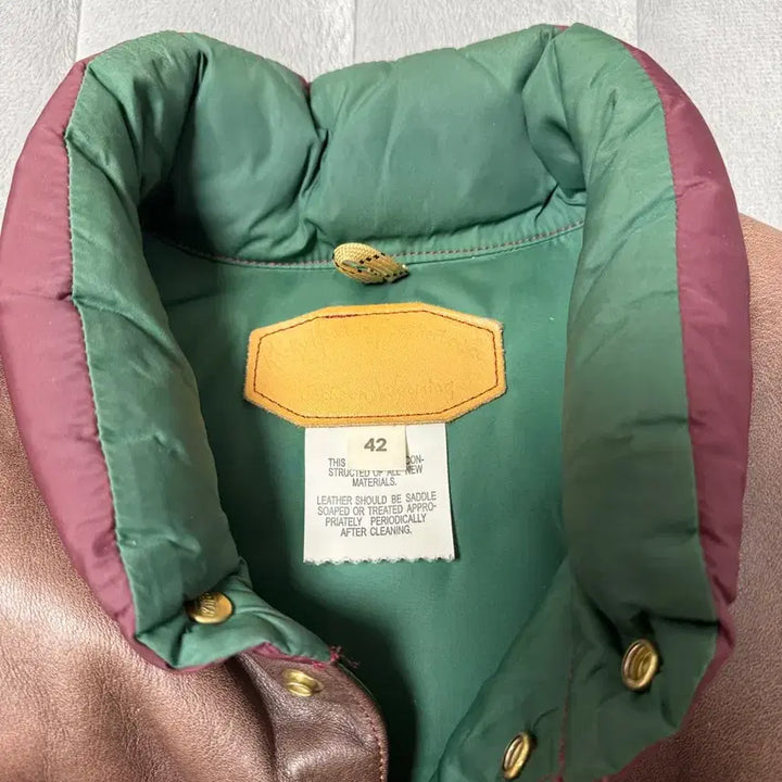 [BUNJANG] Rocky Mountain Padded Jacket (42) / 록키마운틴 패딩 (42)