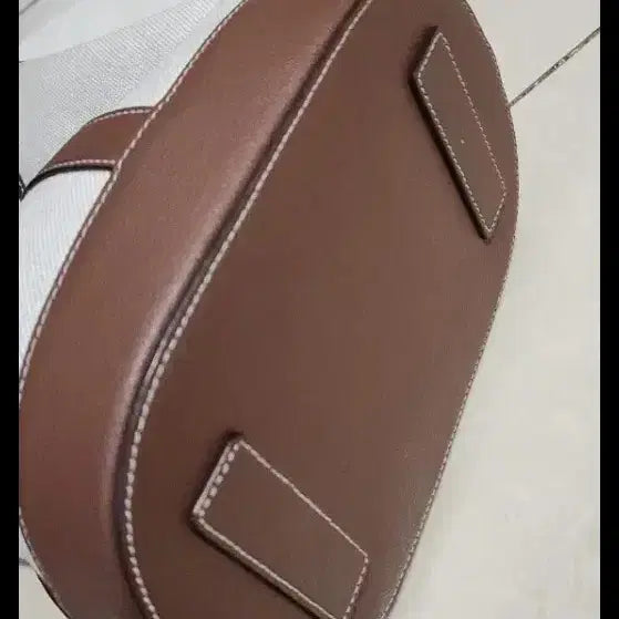 [BUNJANG] VUNQUE Bucket Bag / 분크 VUNQUE 버킷백